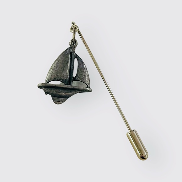 Nice Vintage Dangling Figural Pewter Sailboat Stick Pin - Picture 1 of 6